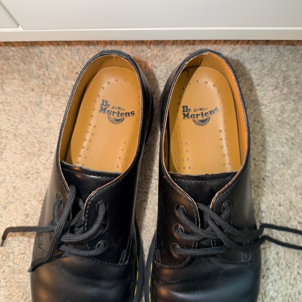 Dr. Martens Black Leather 3-Eye Oxford with Yellow Stitching - Picture 5 of 7